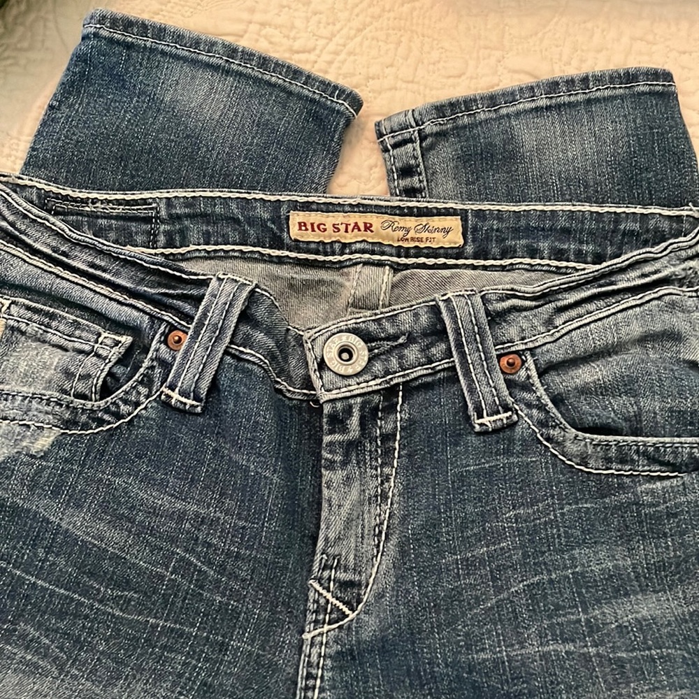 Big Star low rise skinny Jean.  Very good condition.  Light wash